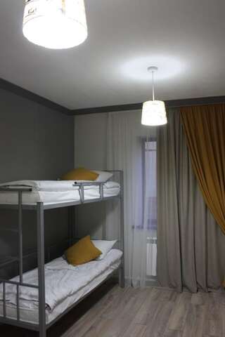 Хостелы Snow Leo Hostel Бишкек Кровать в общем номере для женщин с 4 кроватями-6